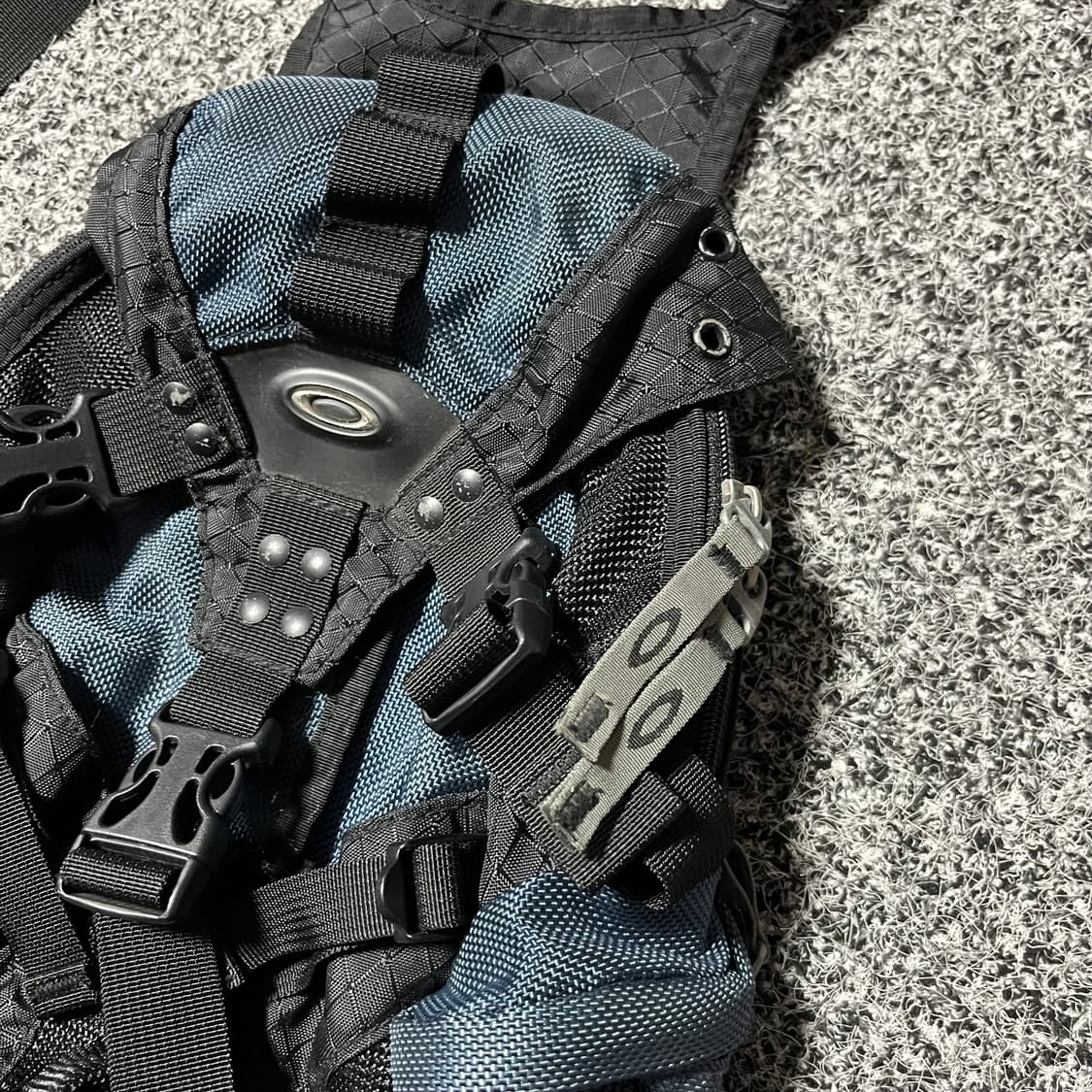 오클리 미니백팩  상품이미지4