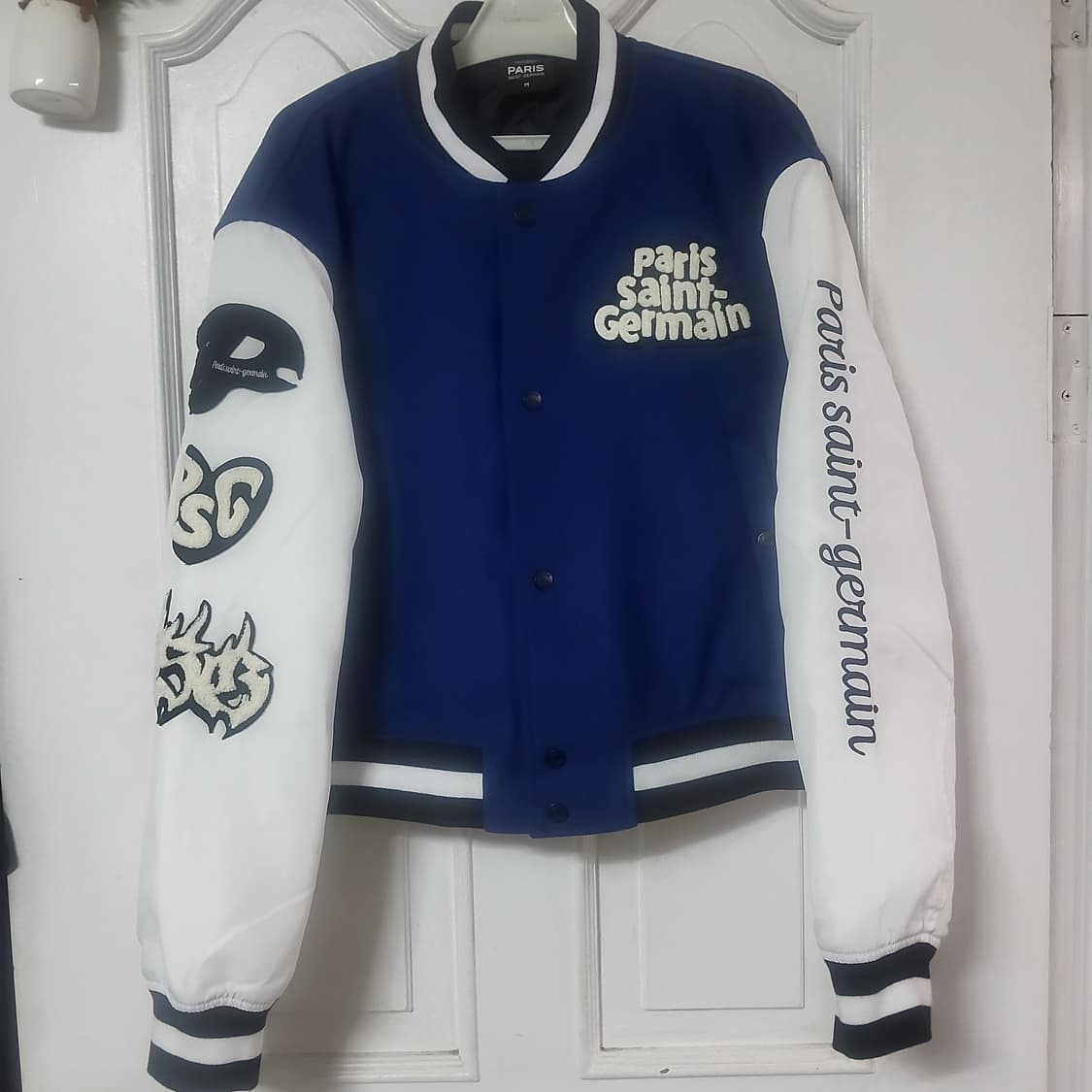 새상품 파리생제르망 스타디움 자켓 바시티 숏 상품이미지2