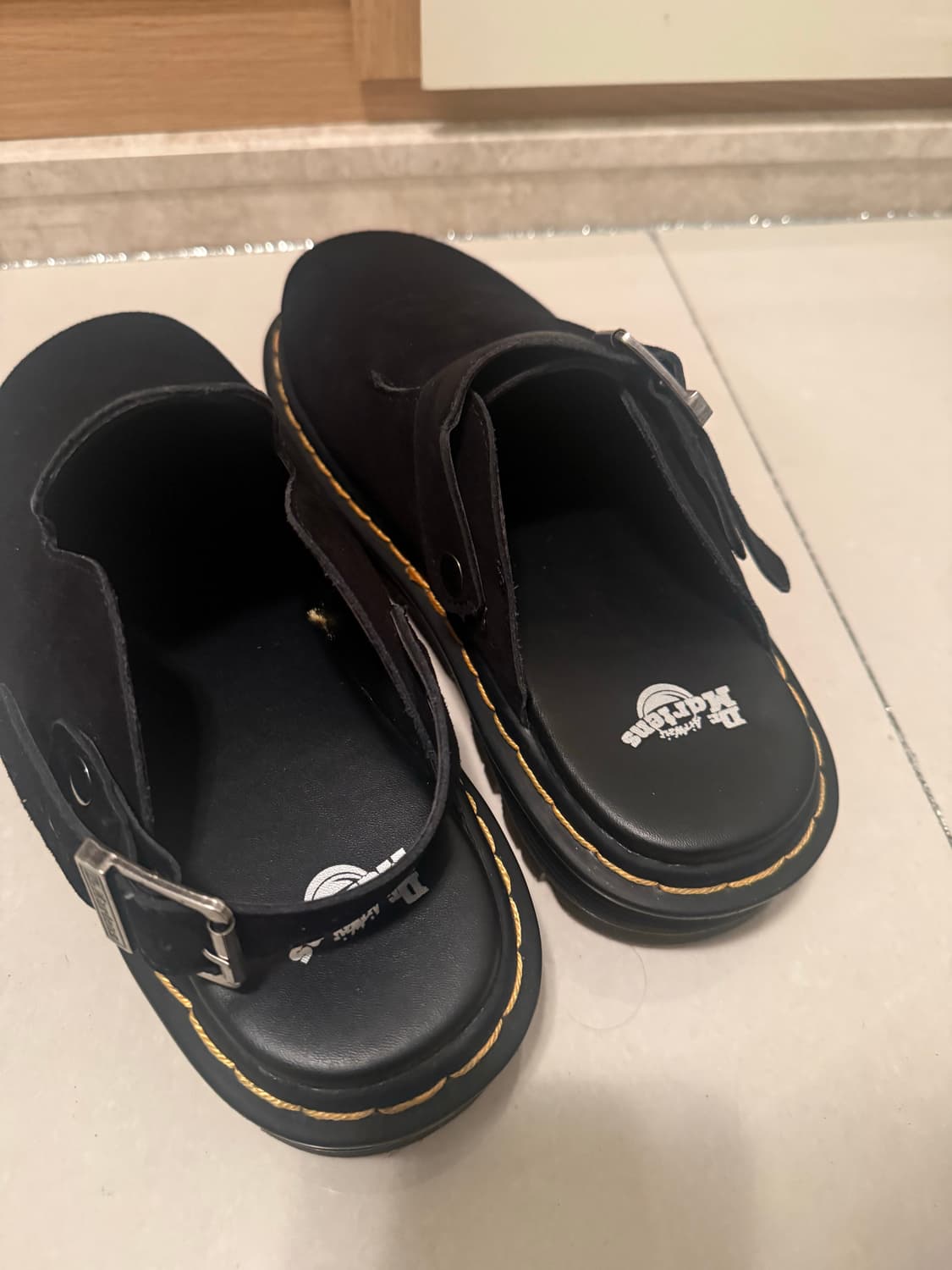 닥터마틴 상품이미지2