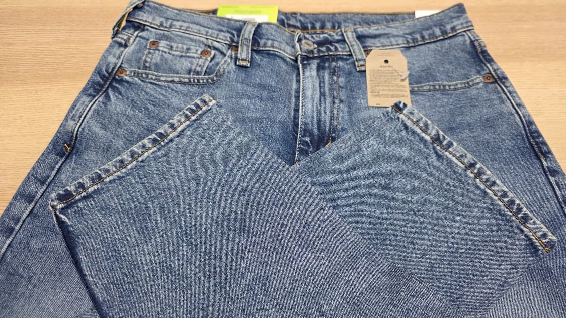 502™ 레귤러 테이퍼드 핏 진_29507-0892
 상품이미지4