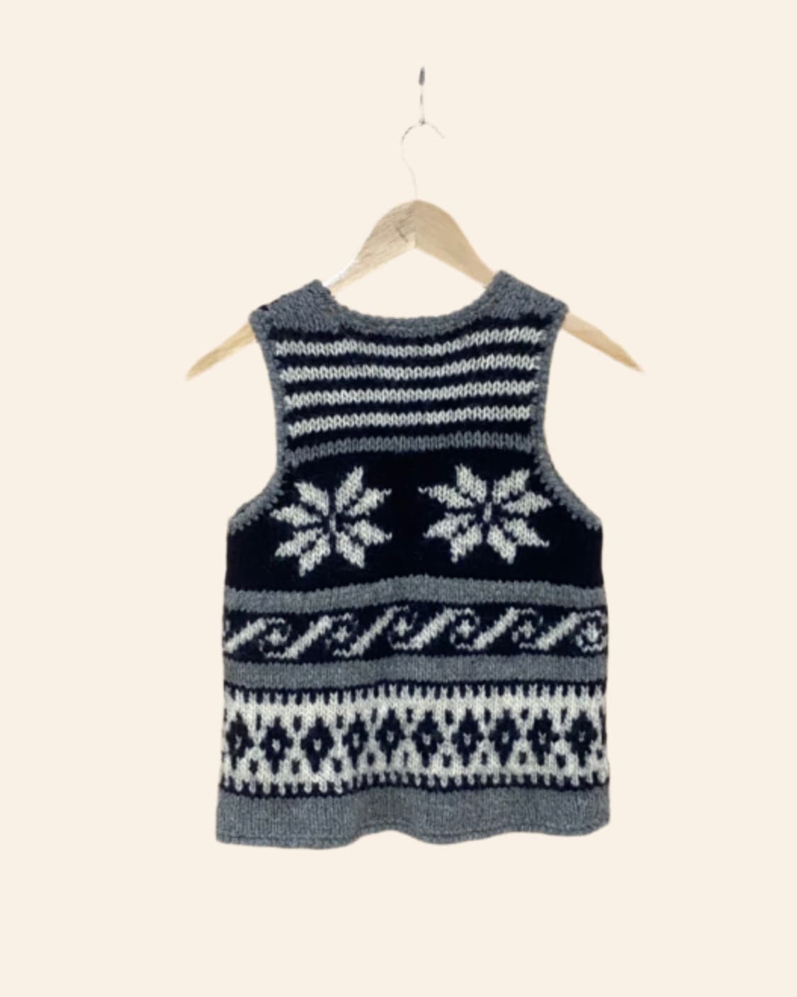 BEAMS nordic pettern knit vest 상품이미지4