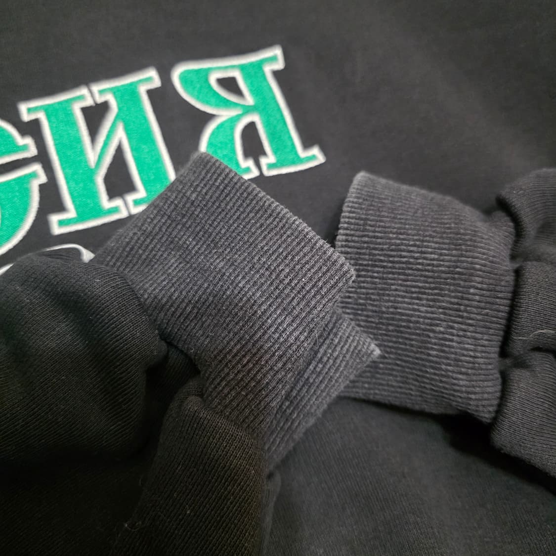 아디다스 x 고샤 루브친스키 맨투맨 블랙 M 상품이미지5