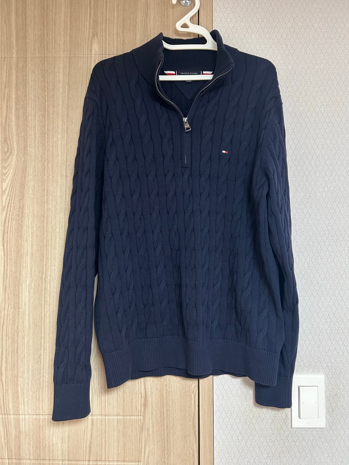 타미힐피거 하프집업 상품이미지1