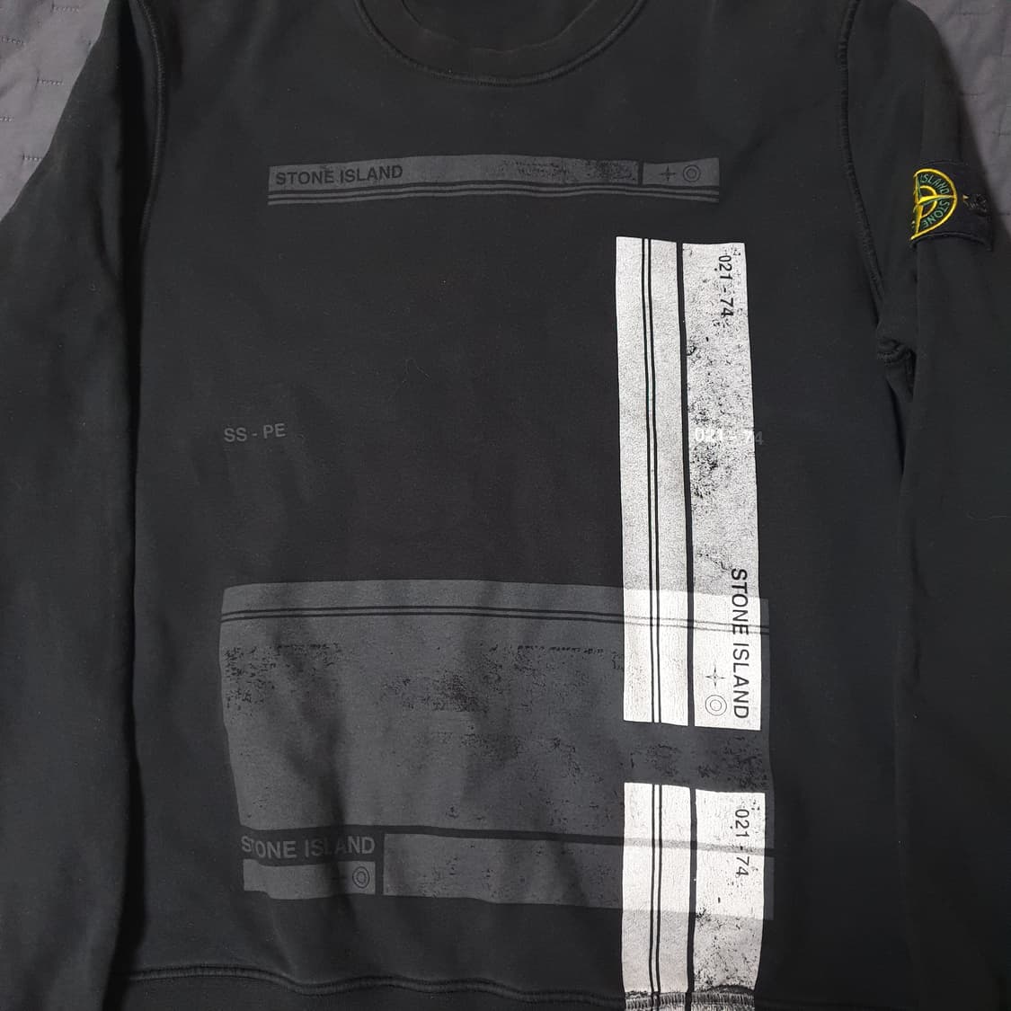 스톤아일랜드 맨투맨 상품이미지2