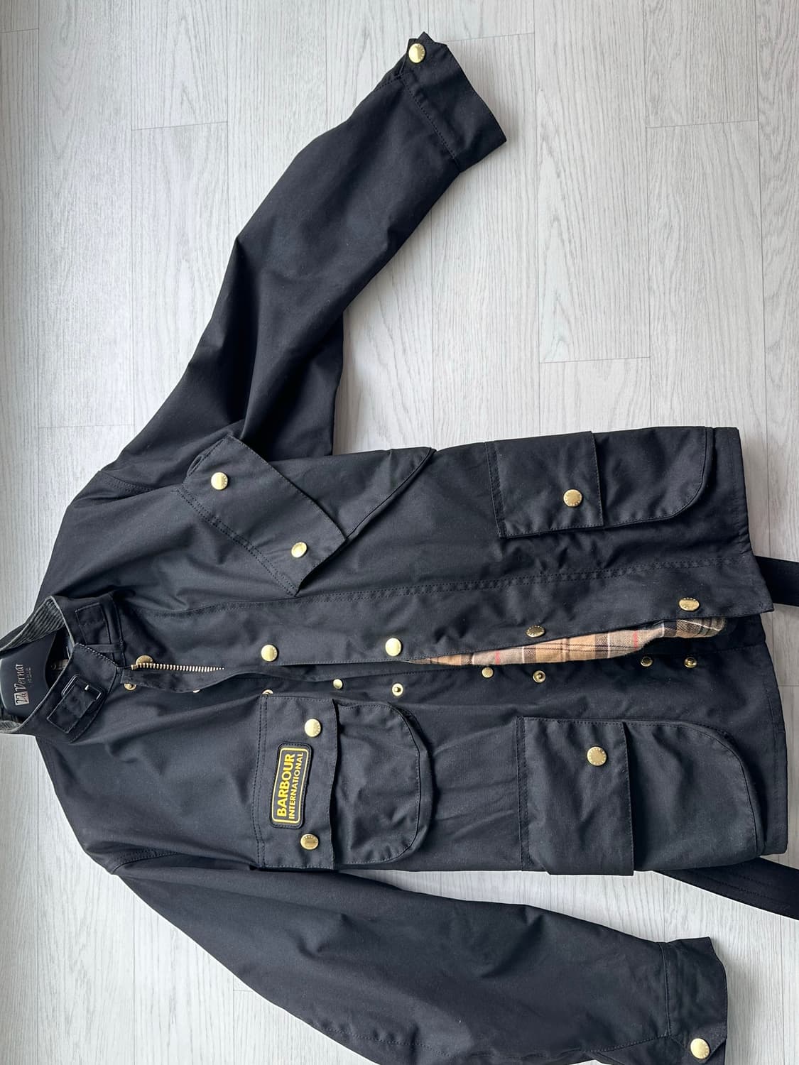 바버 인터네셔널 a7 38 상품이미지1