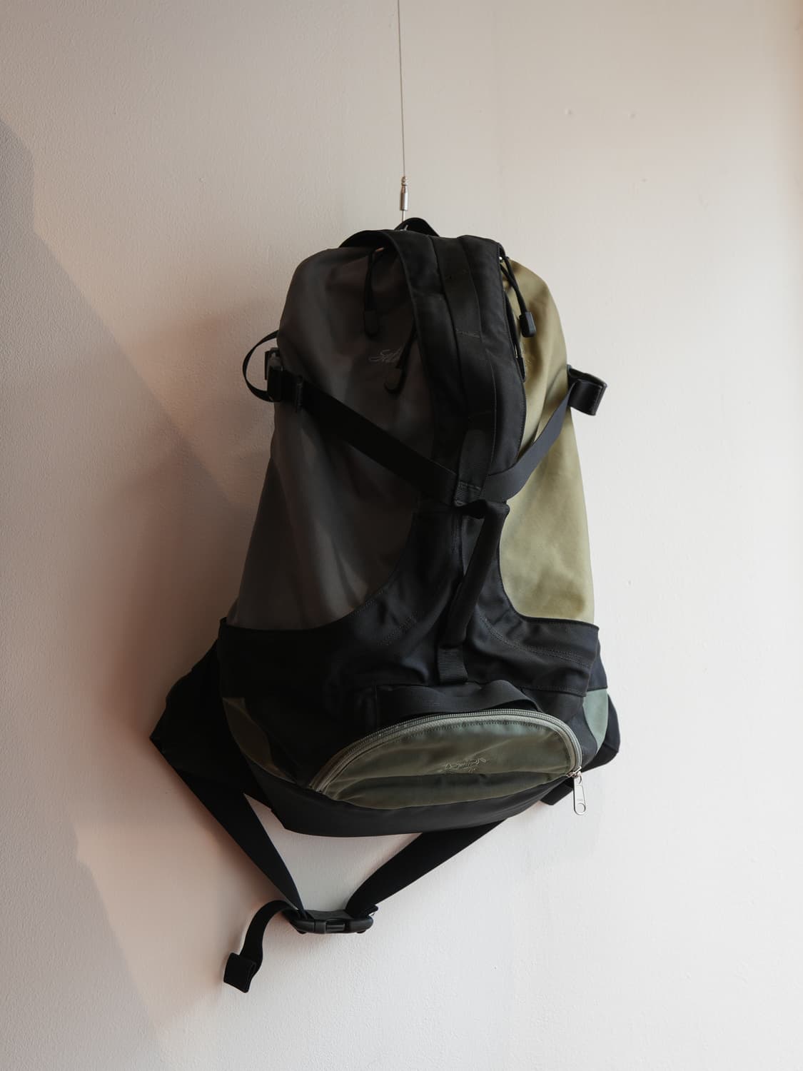 ARC'TERYX 아크테릭스X빔즈 세브링 28L 백팩 상품이미지1