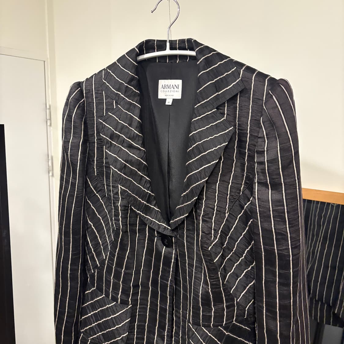  ▫️Armani Stripe Jacket 상품이미지4