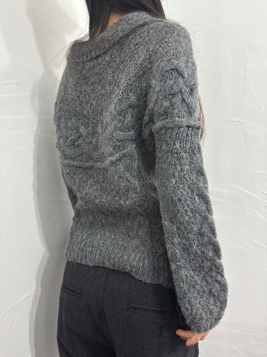 as know as gray button knit cardigan 상품이미지4