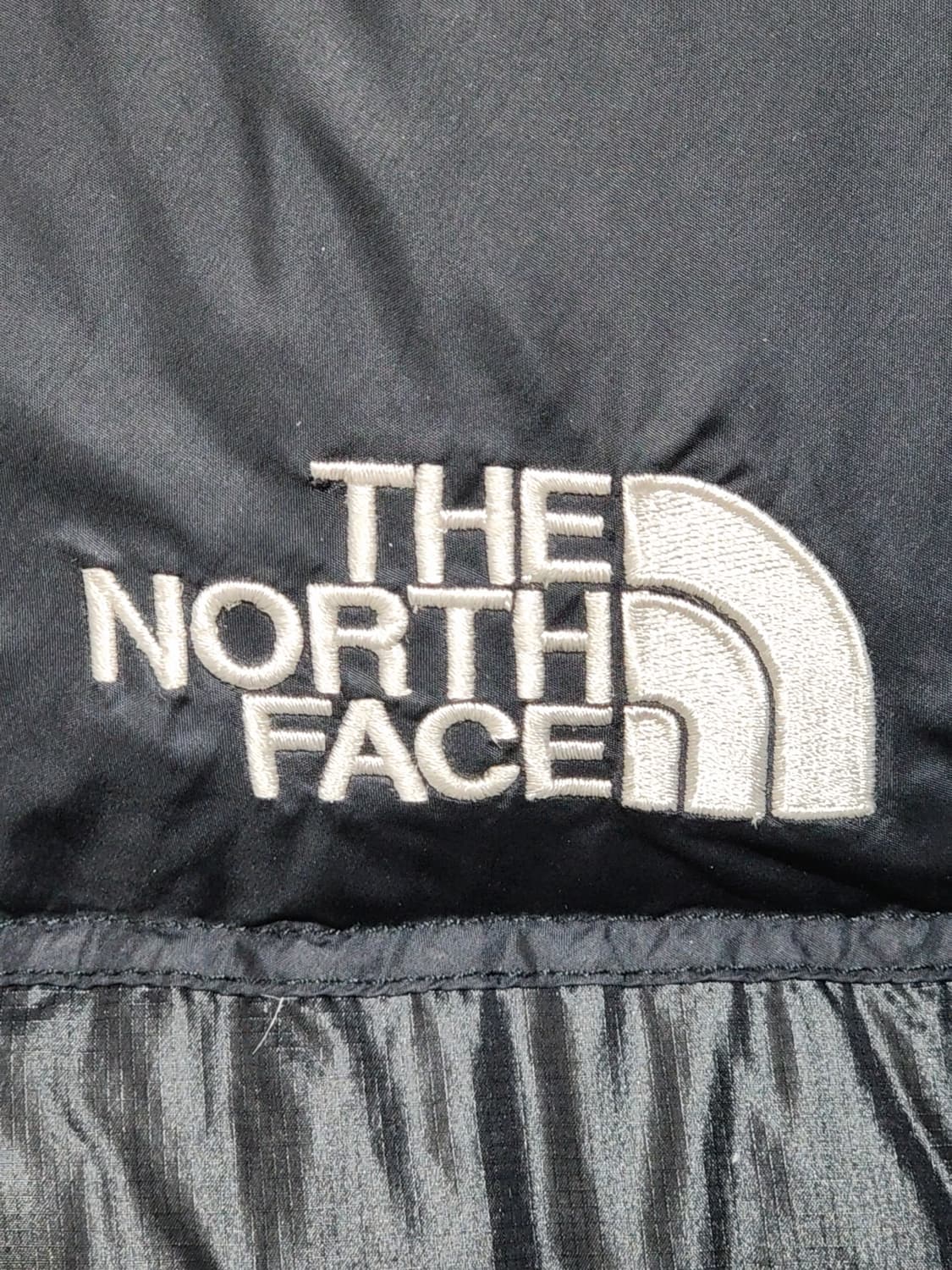 (105) 노스페이스 눕시패딩 점퍼 블랙 700 다운자켓  상품이미지4