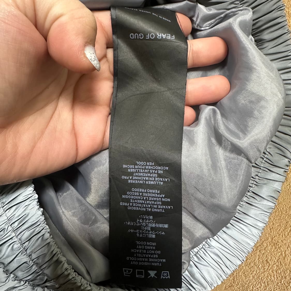 ✨ (바배) 피어오브갓 에센셜 실버 스카치 리플렉티브 푸퍼 패딩  상품이미지4