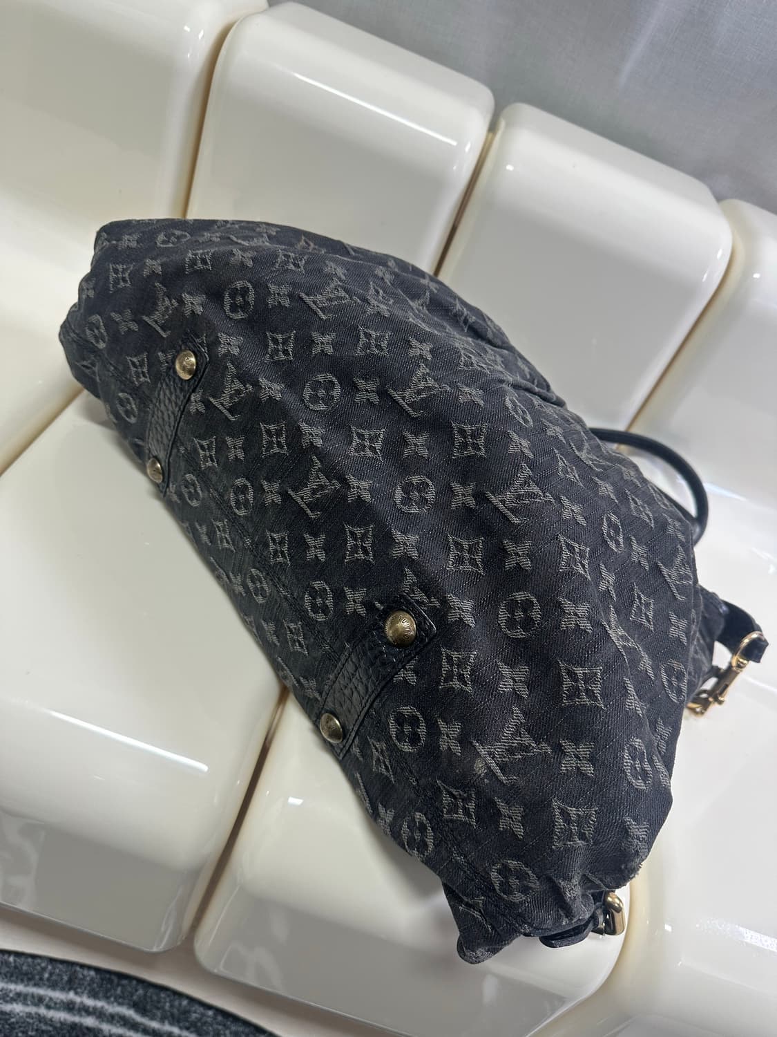 [A 정품] 루이비통 데님 네오 캐비mm 상품이미지6