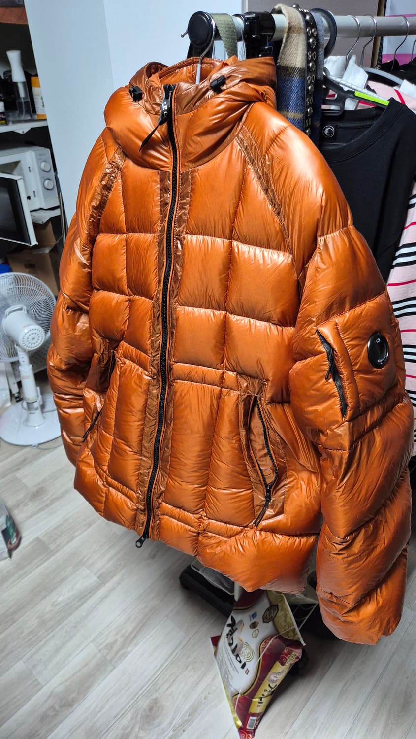 CP컴퍼니 DD쉘 후드 패딩 XXL 상품이미지2