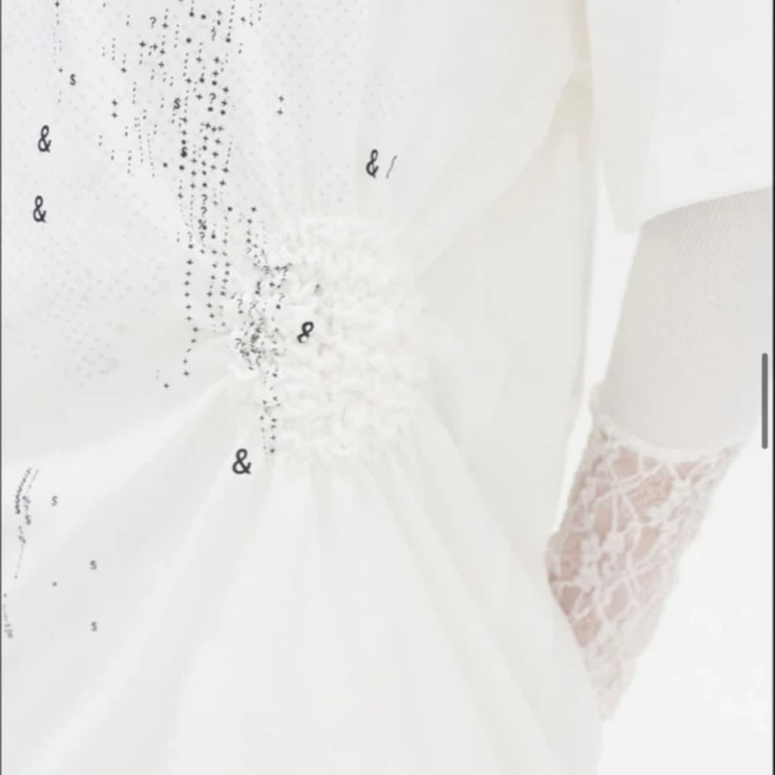 TYPESERVICE Scattered Ruched Top 상품이미지2