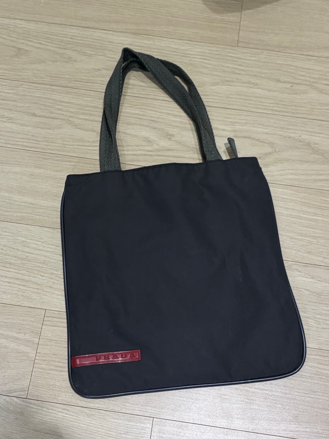 프라다 스포츠백 상품이미지1