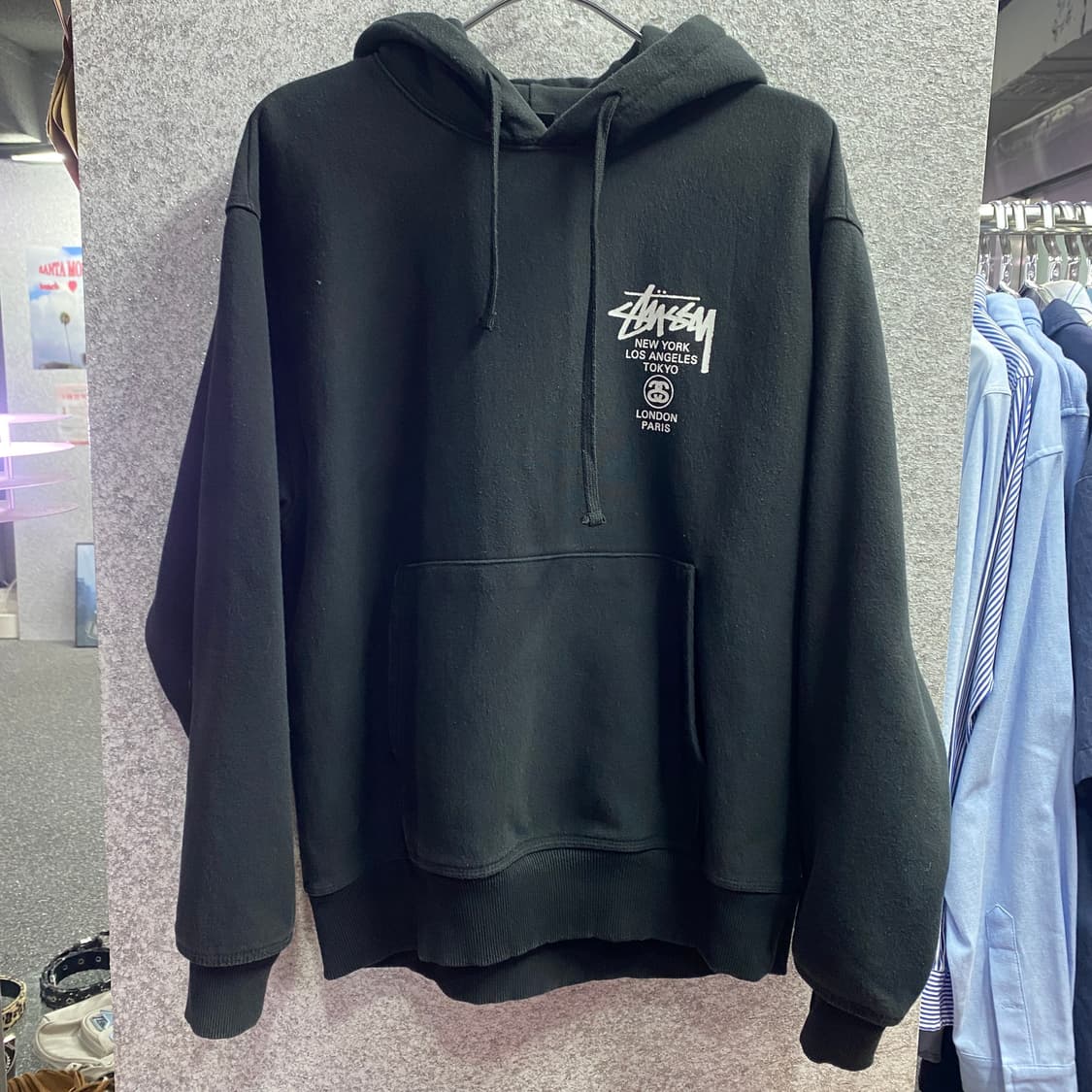 스투시 월드투어 빅로고 블랙 후드티 B3848 상품이미지2