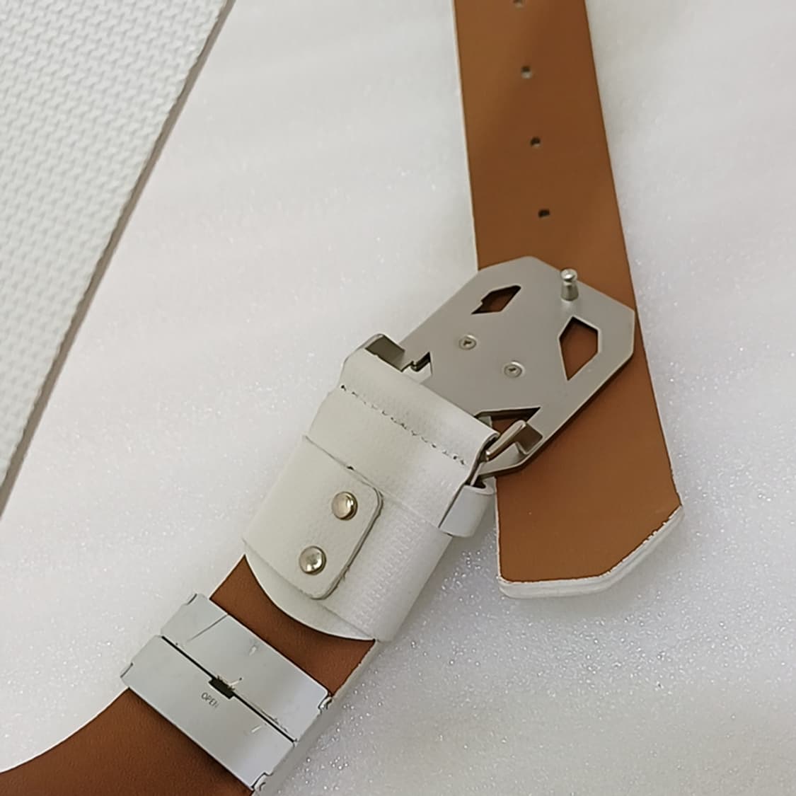 데상트 골프 남성 가죽 벨트 튼튼 흰색 사랑봉봉
 상품이미지3