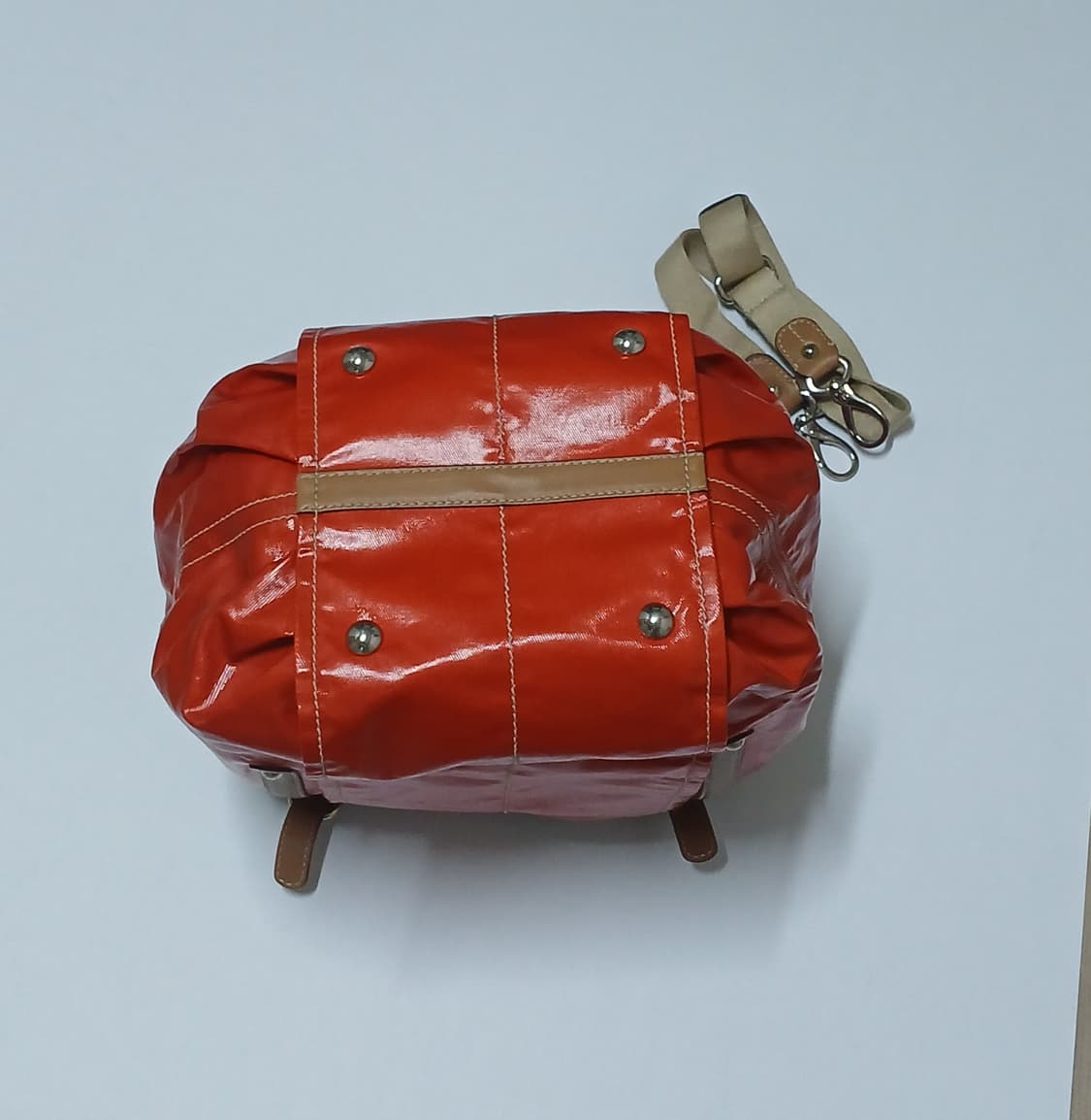 토즈 TOD’S 토즈 에나멜 투웨이 백 상품이미지4