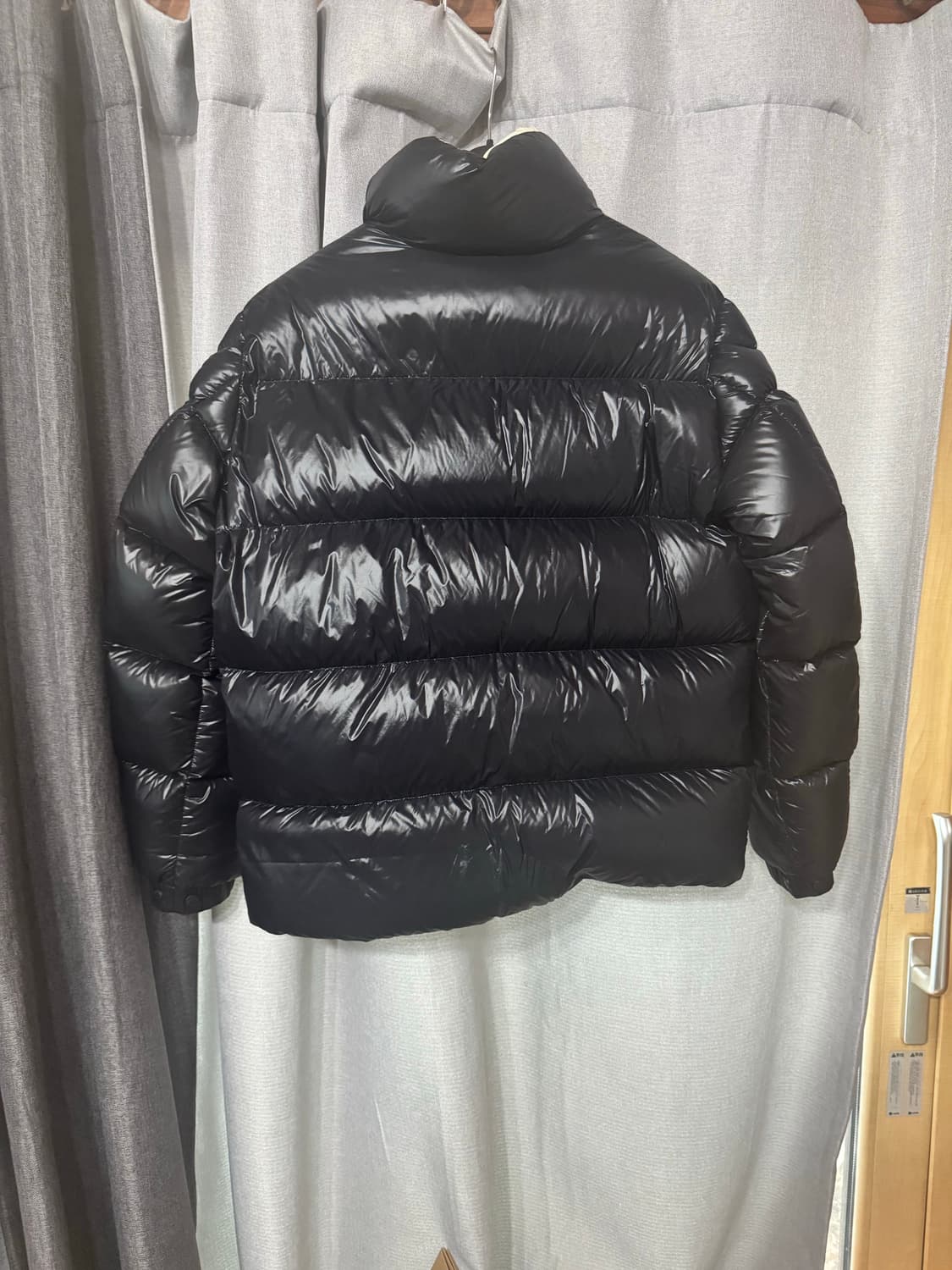 몽클레르 지니어스 패딩 상품이미지2