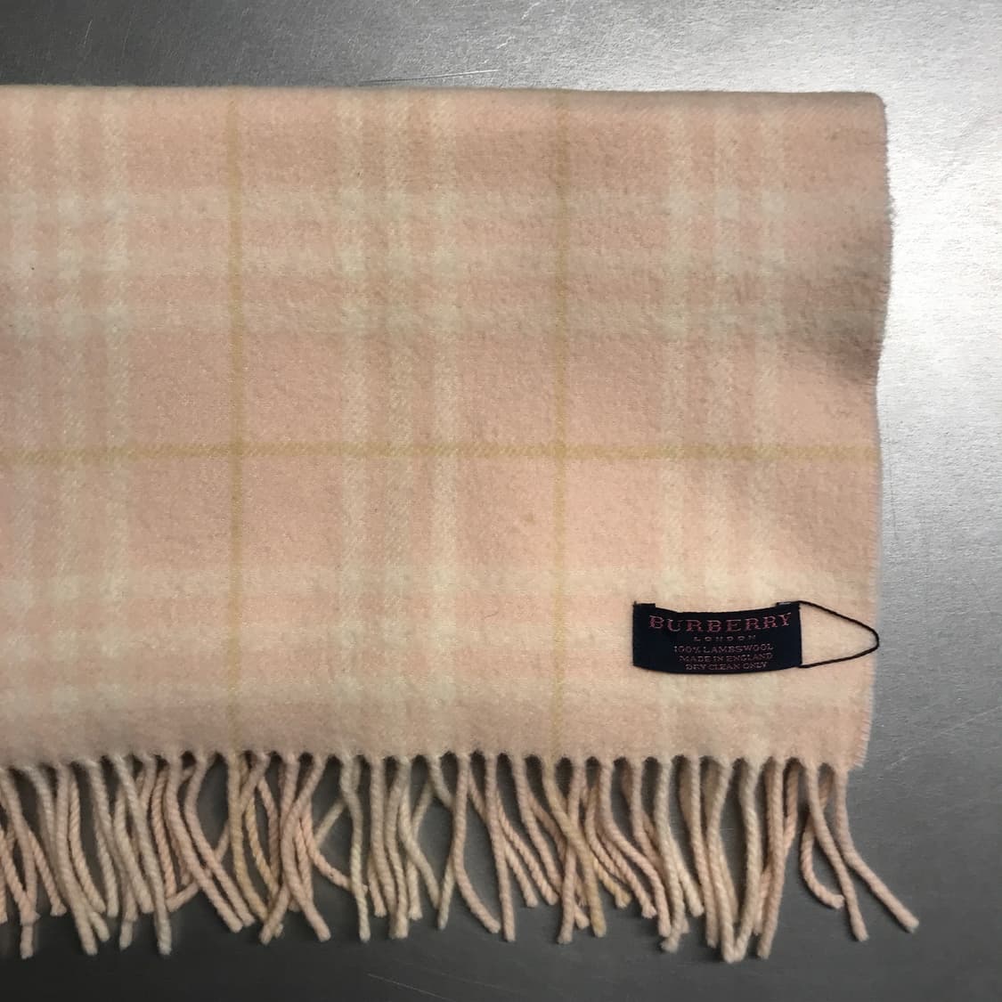 버버리 정품 램스울 머플러 핑크 상품이미지3