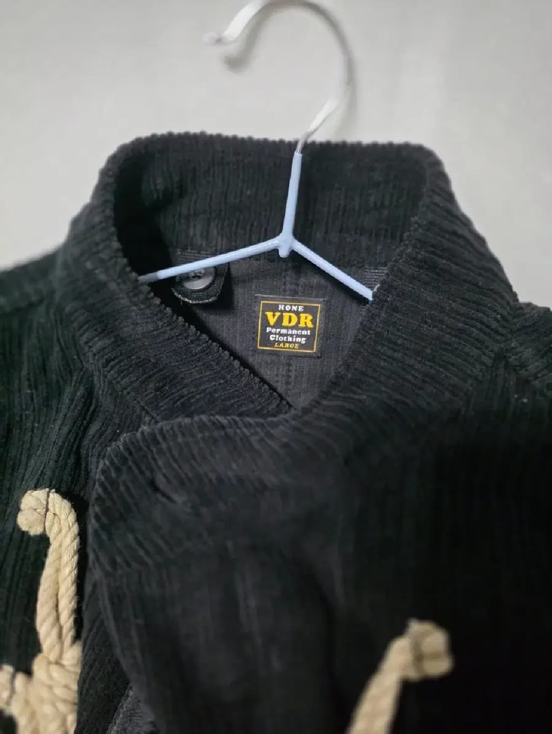 비디알 코듀로이 토글 피쉬테일 파카 블랙 L -> M 교환 상품이미지2