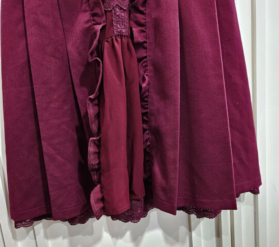 엑시즈팜 버건디 프릴 레이스 스커트 상품이미지4