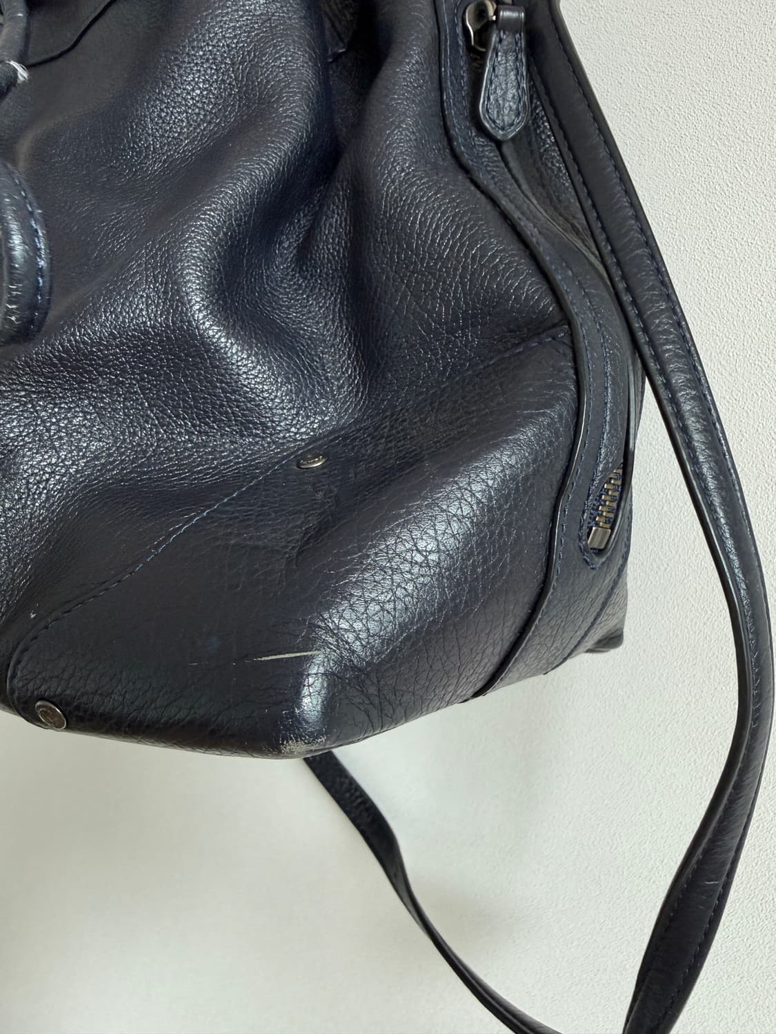 코치(COACH) 레더 버킷백 상품이미지4