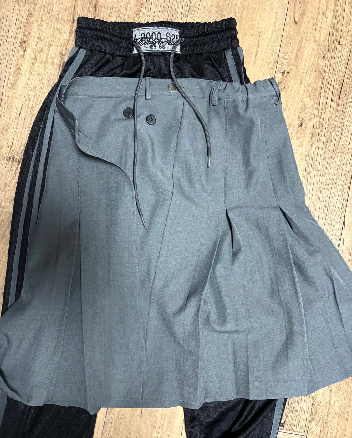 새상품) 2000아카이브 skirt+pants black 상품이미지3