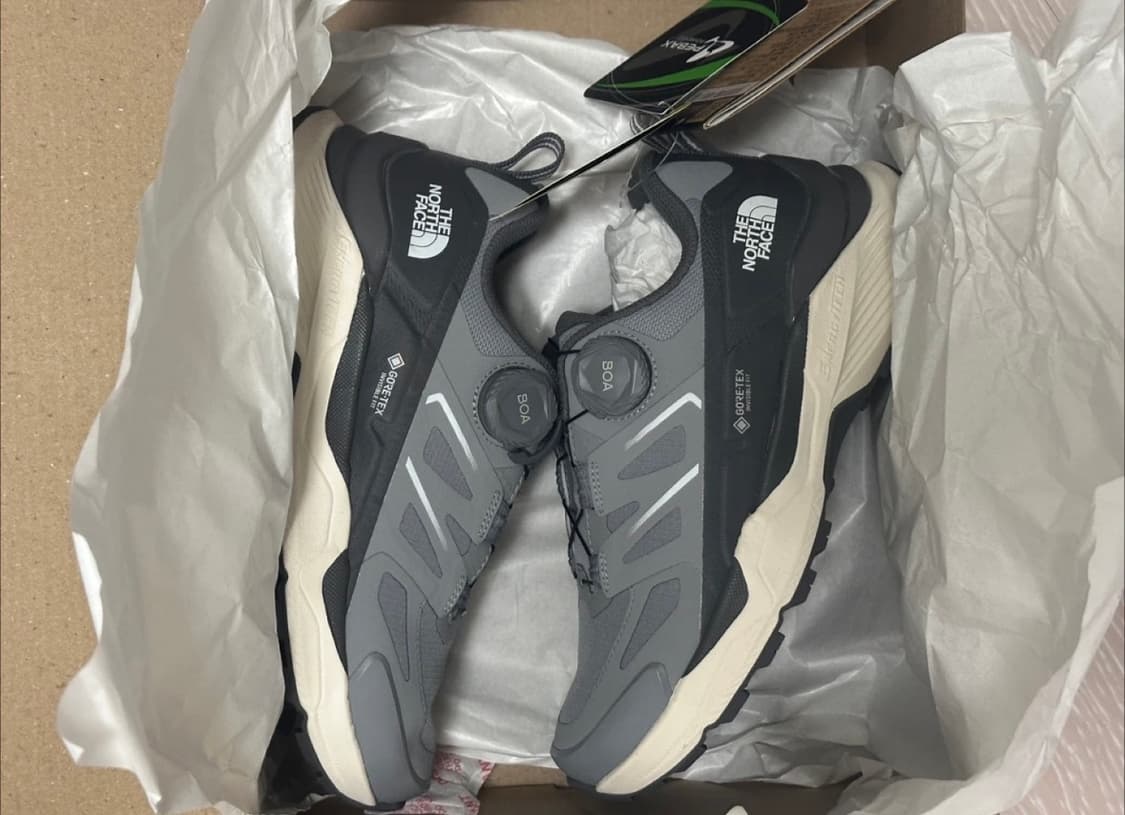 [새상품] 노스페이스 등산화 230 그레이 상품이미지1