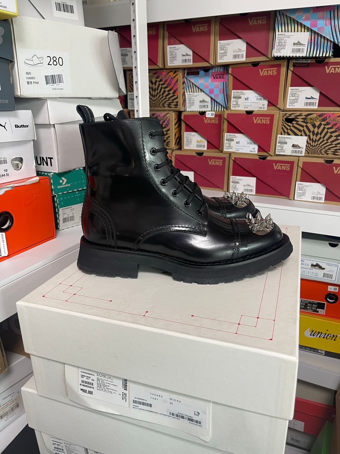 알렉산더맥퀸 스터드 장식 블랙 부츠 상품이미지2