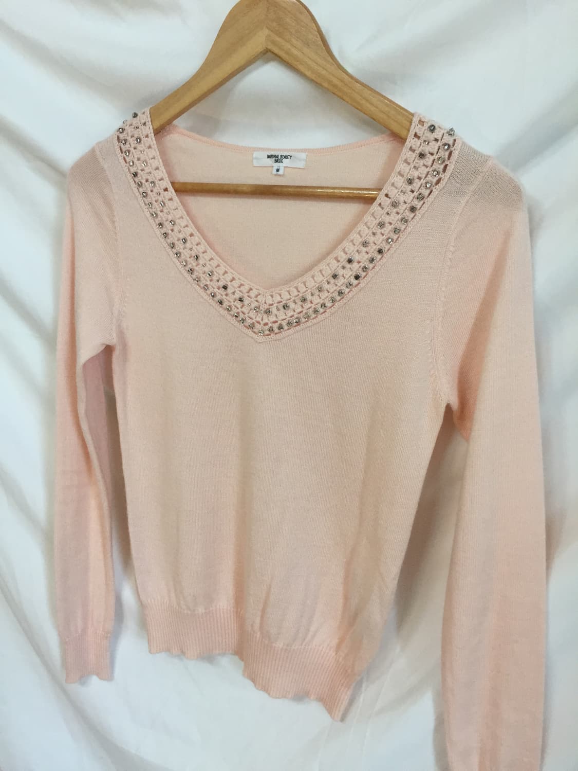 큐빅 브이넥 탑 상품이미지2