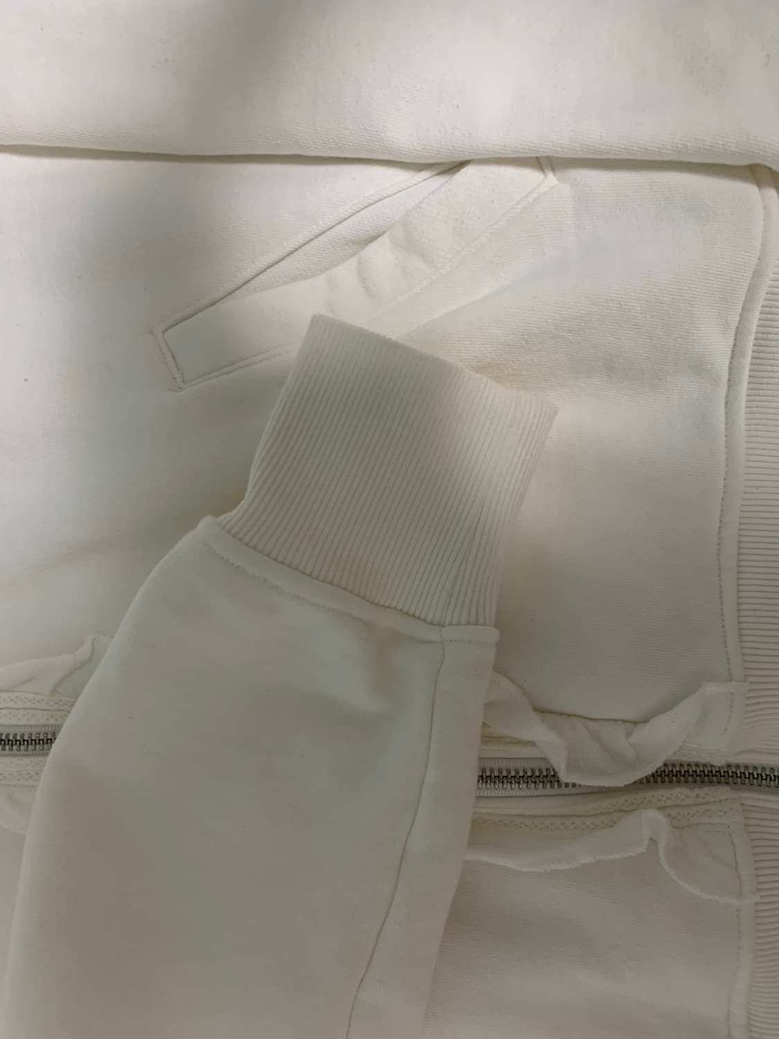 코이세이오 러플 레이스 후드집업 화이트 ruffle lace hood 상품이미지5