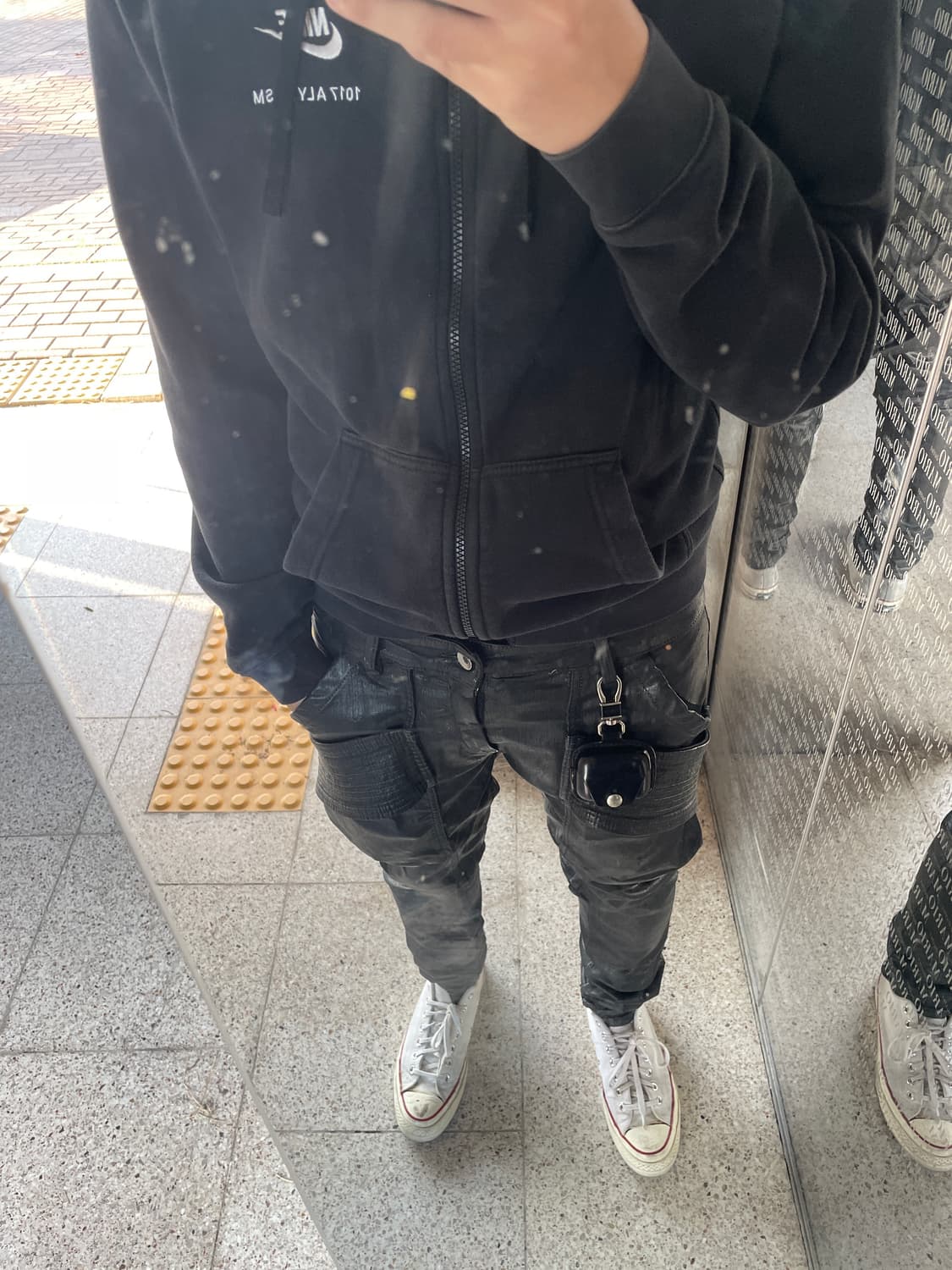 릭오웬스 이지 크리치 코팅 데님 상품이미지1