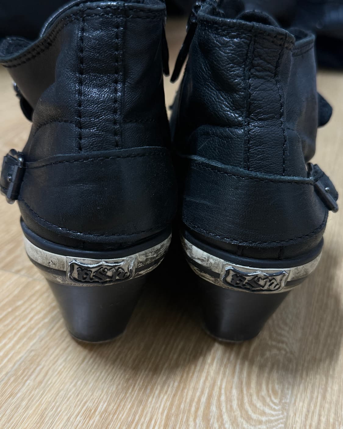 ash 아쉬 블랙 가죽 웨지힐 스니커즈 37 상품이미지3