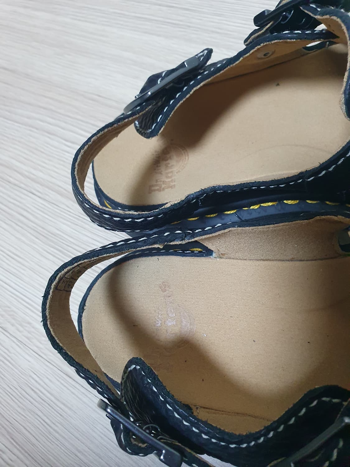 닥터마틴 8092 레더 샌들 260 상품이미지8