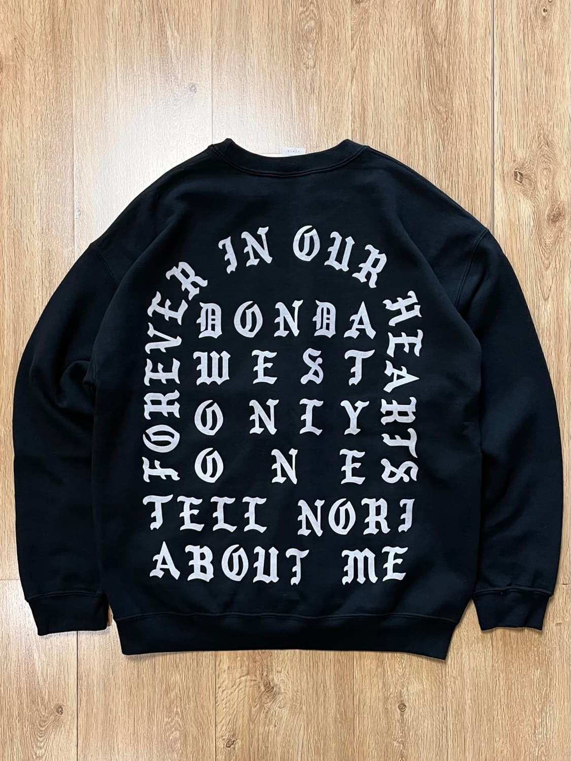 국내 유일 칸예 ye 이지 yeezy 돈다 donda 스웻셔츠 맨투맨 상품이미지1