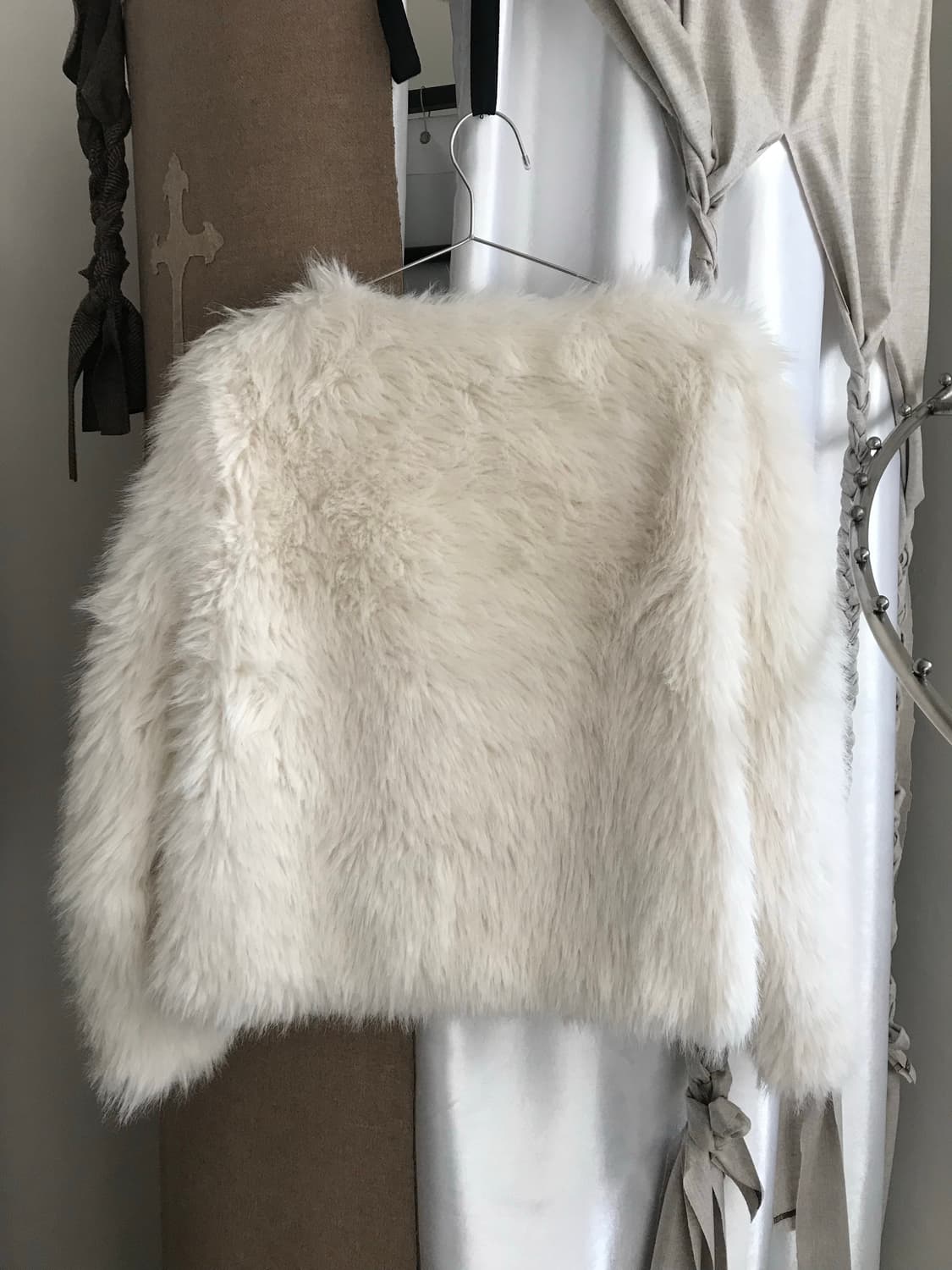 vintage white eco fur jacket 상품이미지7