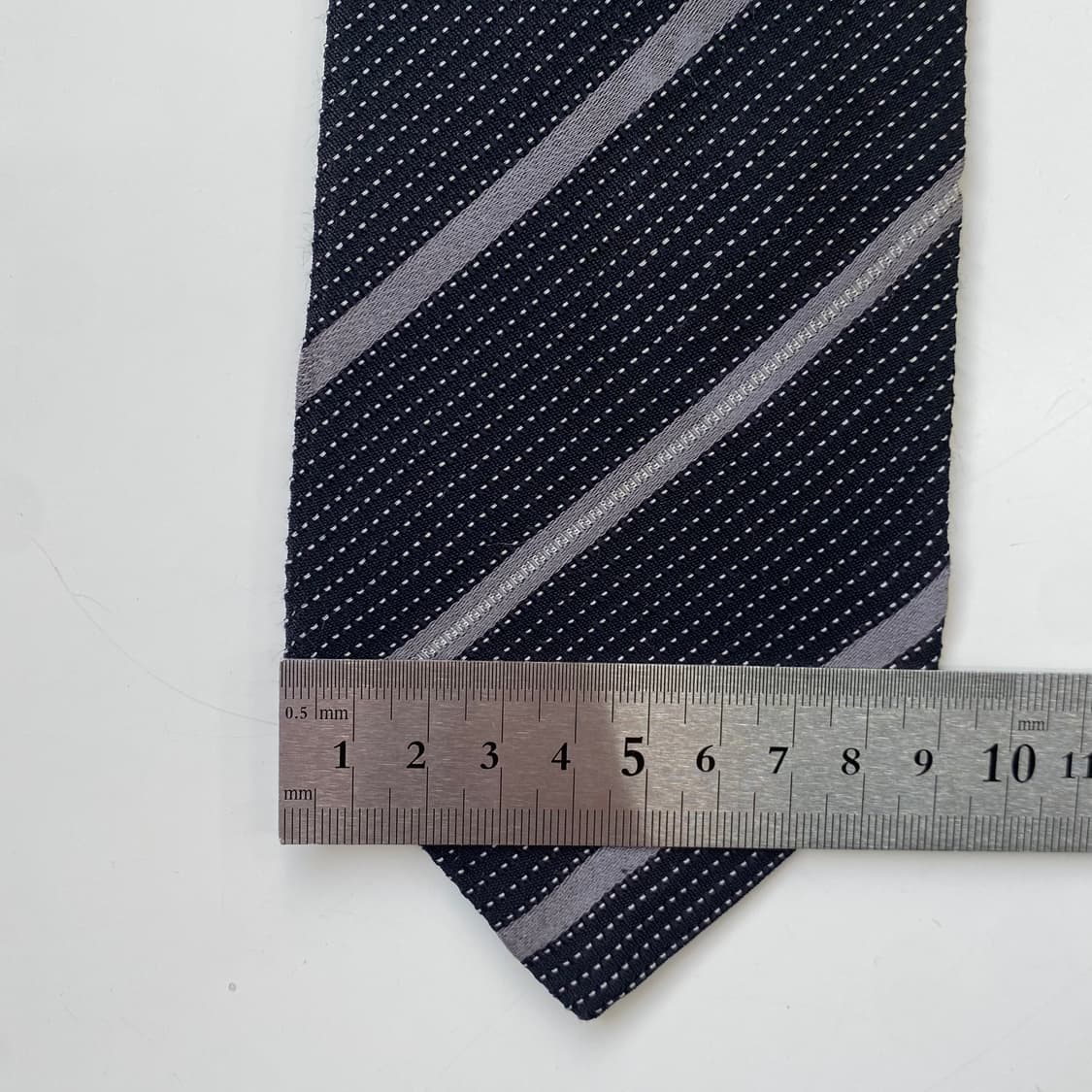 펜디 (FENDI) 스몰 FF 모노그램 정품 명품 넥타이 상품이미지8