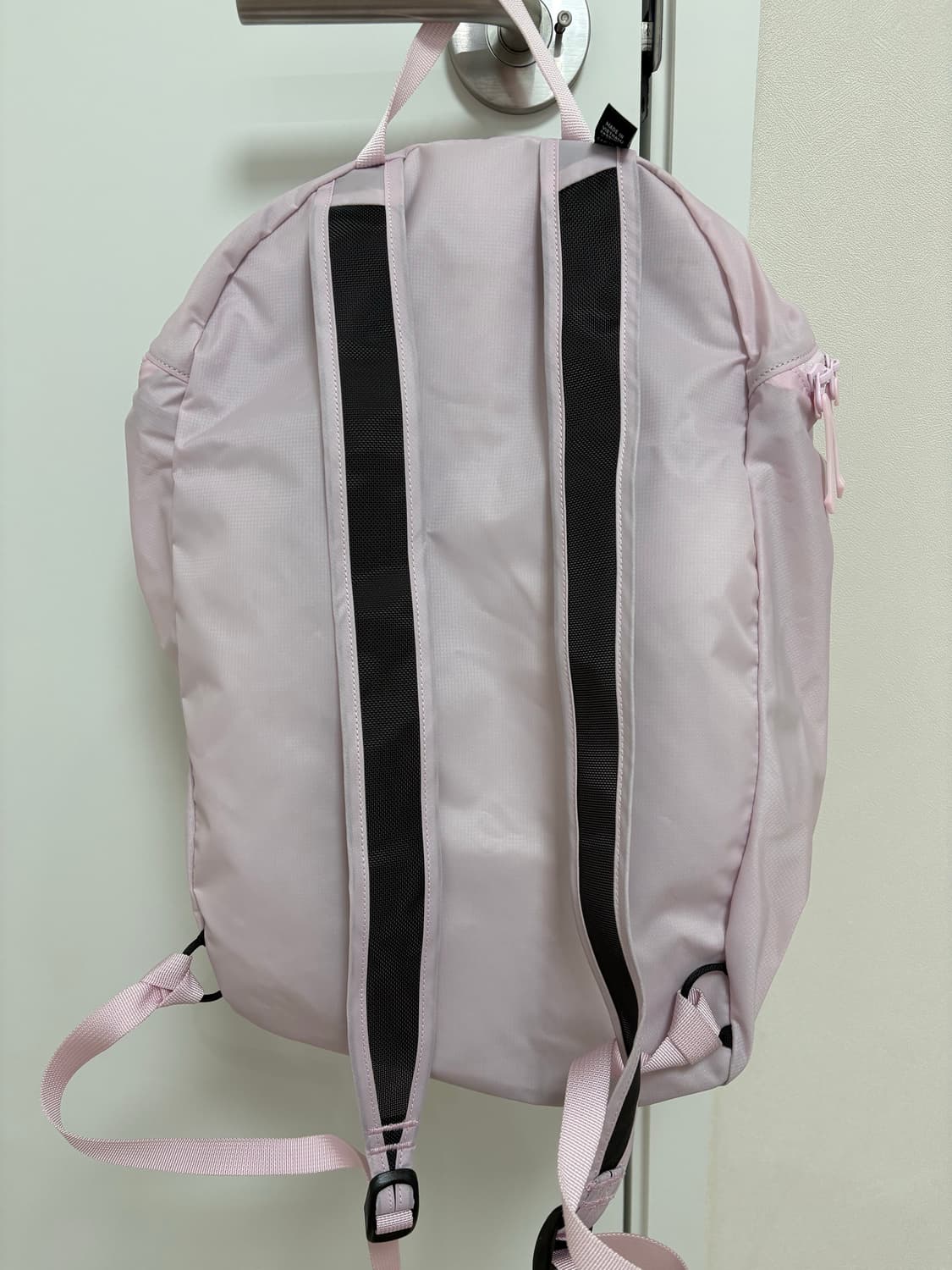 아크테릭스 헬리아드15 핑크글로우 상품이미지2