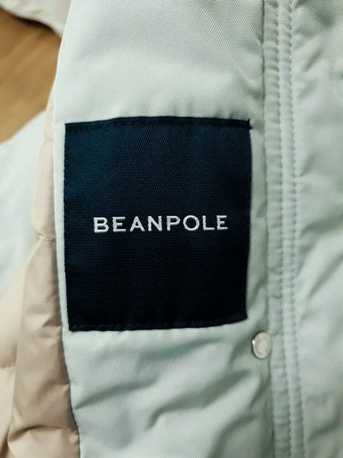 빈폴 레이디스 라이트 그린 A라인 폭스퍼 소피 다운 패딩 상품이미지9