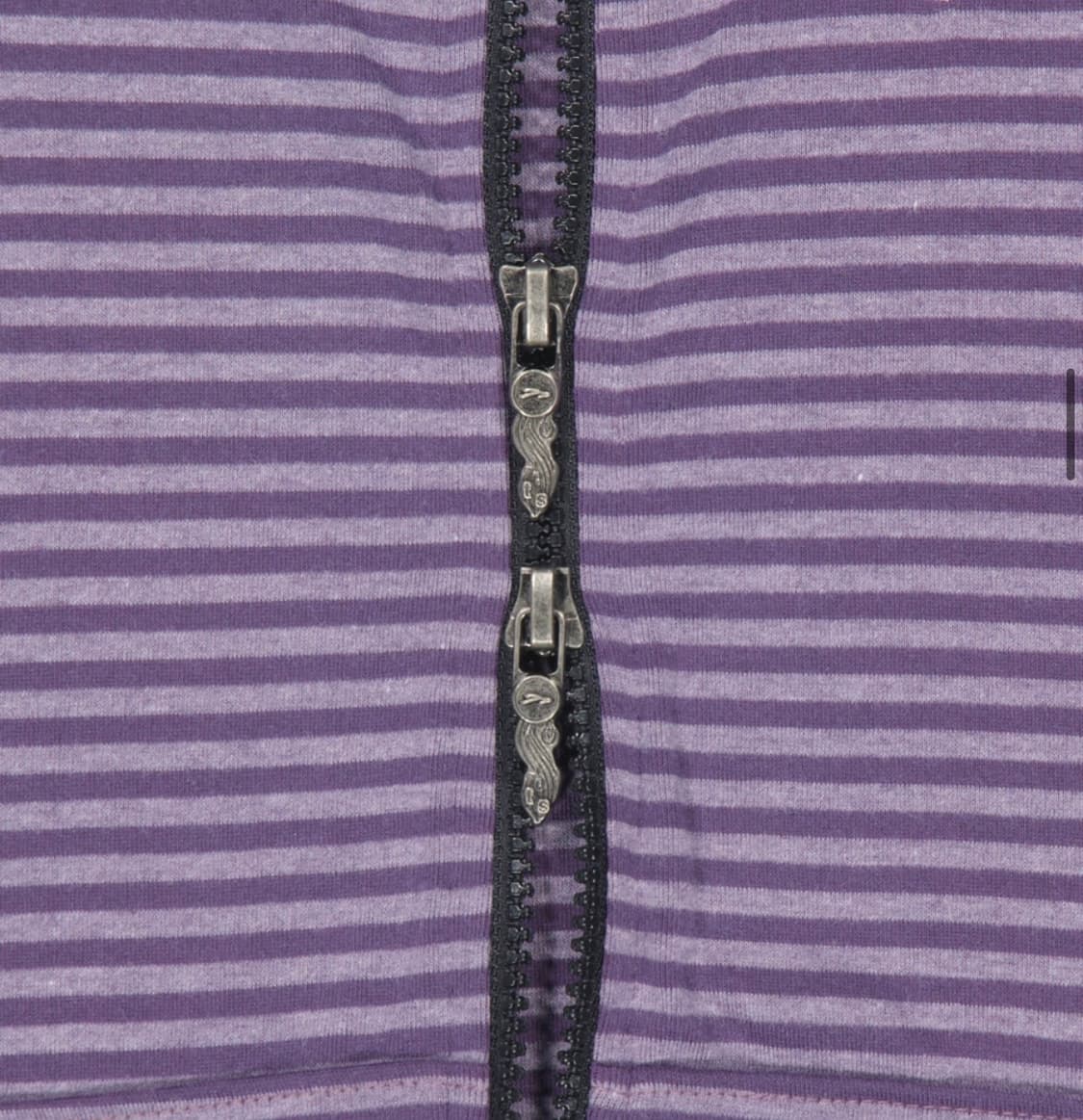 탄산 마그네슘 x 주영 스몰 로고 후드집업 퍼플 상품이미지4