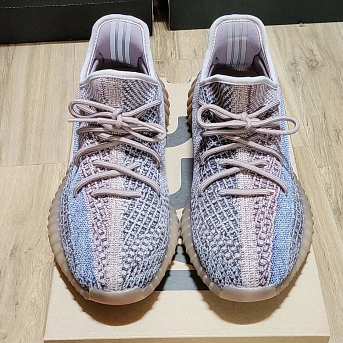 아디다스 이지부스트 280 페이드 350V2 상품이미지2