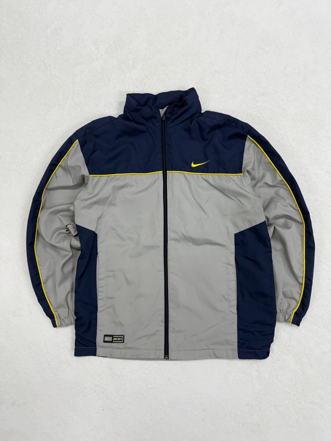 나이키 바람막이 상품이미지1