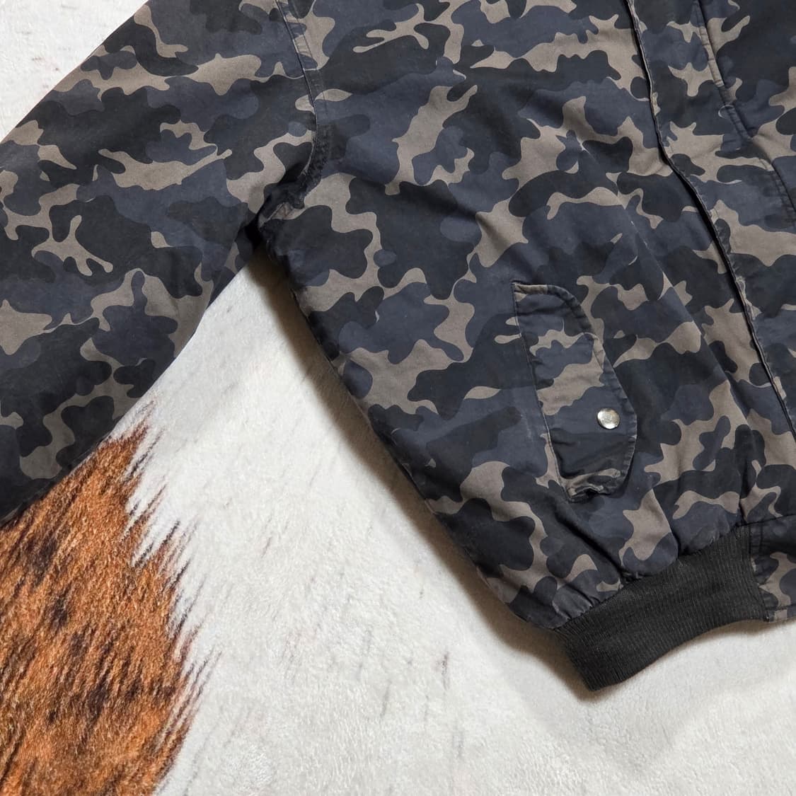 빈티지 카모 차콜 항공 패딩 상품이미지3