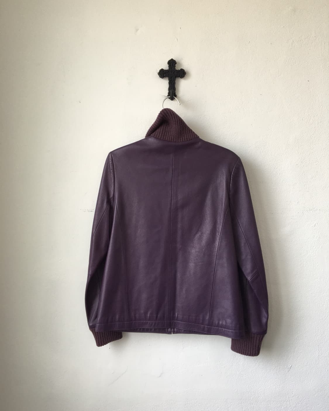 High neck leather lamb bomber jacket 상품이미지3