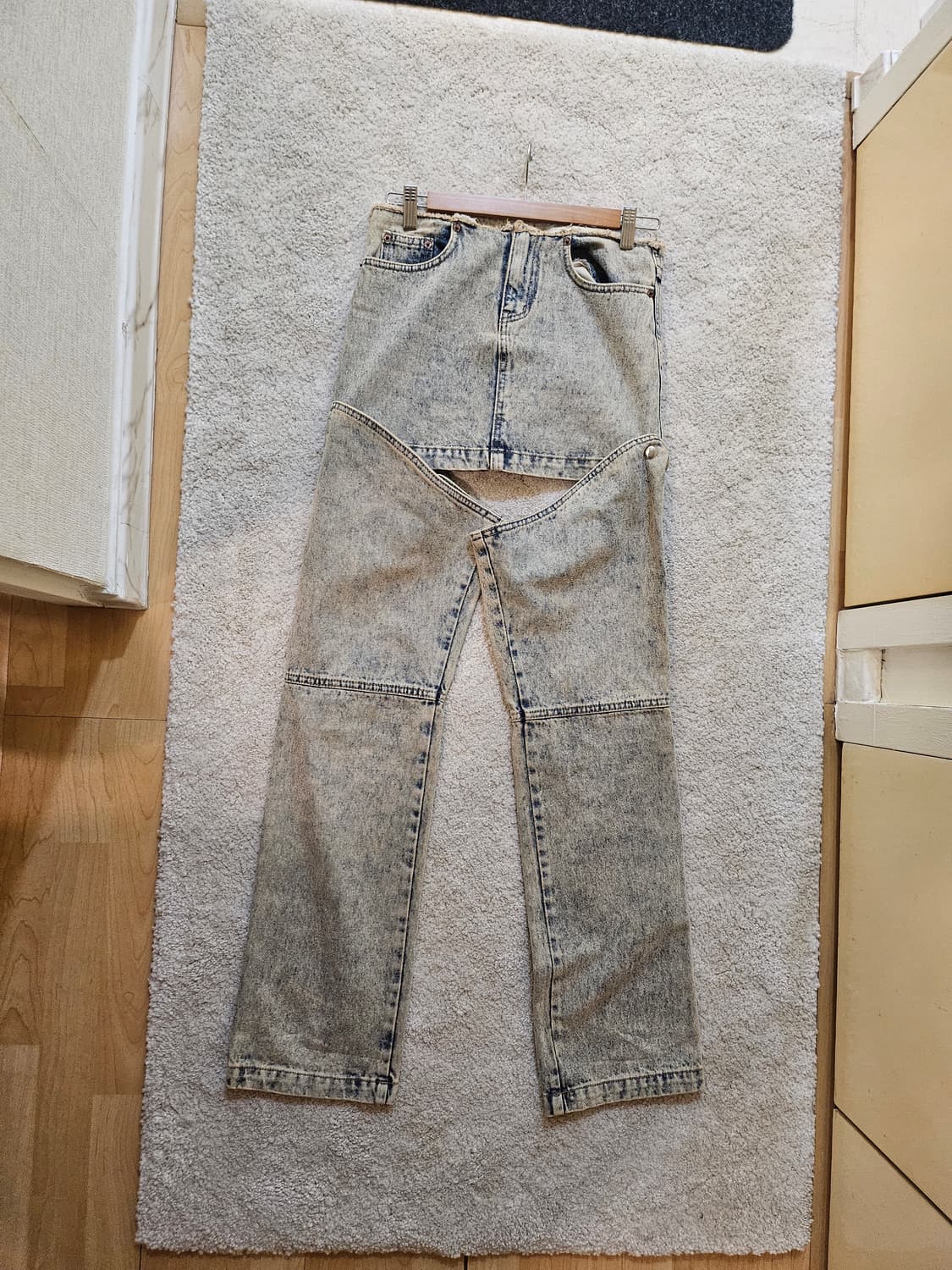 새상품(27-28)여성 탈부착 가능한 디스트레스드 데님 스커트 상품이미지2