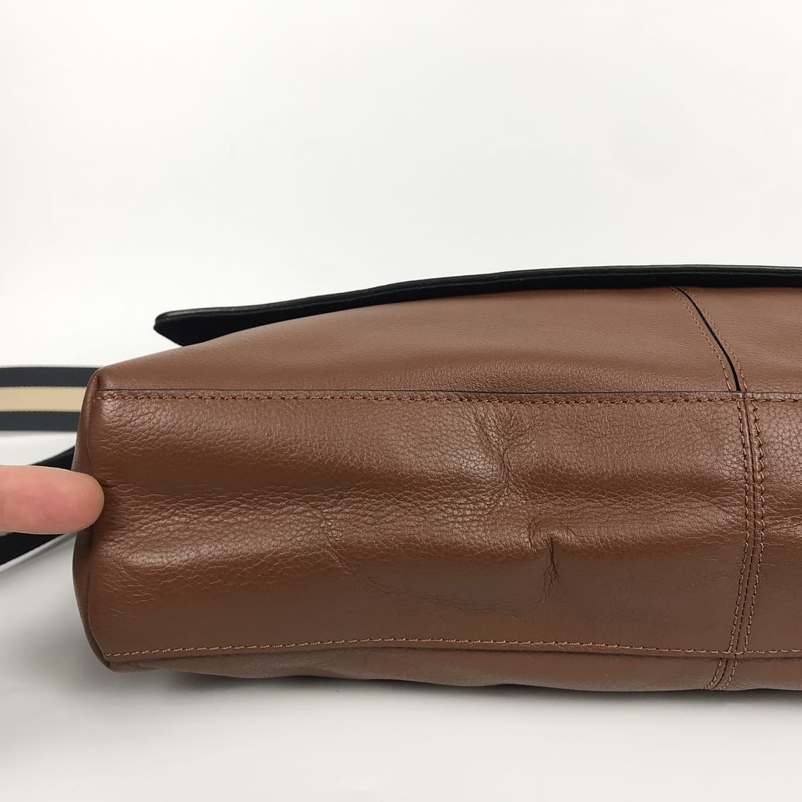 코치 가죽 남성 서류가방 크로스백 상품이미지6