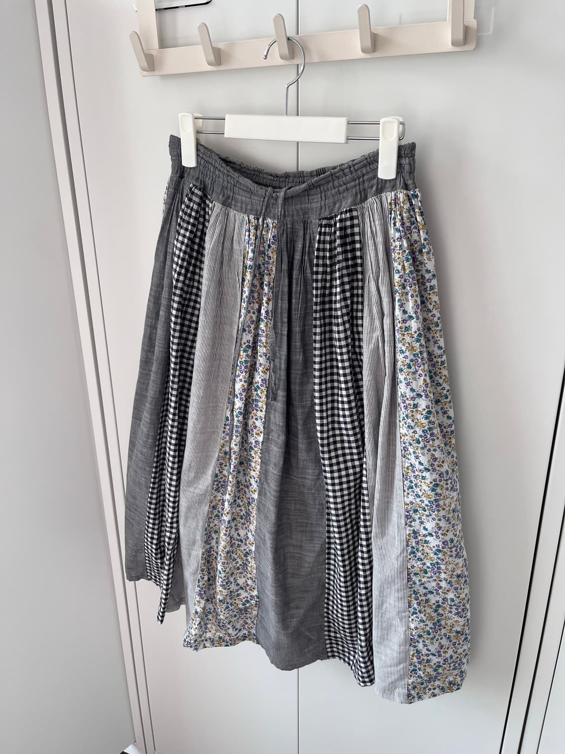 Shuca 슈카 잔꽃 체크 패치 롱스커트 상품이미지10