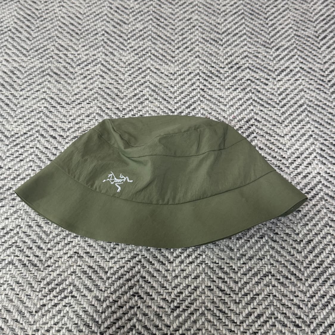 아크테릭스 구형 신솔로햇 상품이미지1