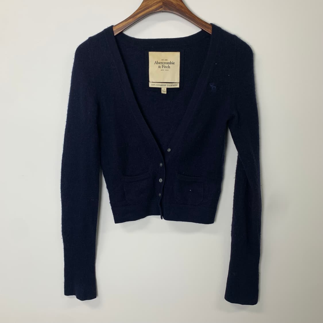 아베크롬비 산양로고 케시미어 네이비 니트 가디건 상품이미지2