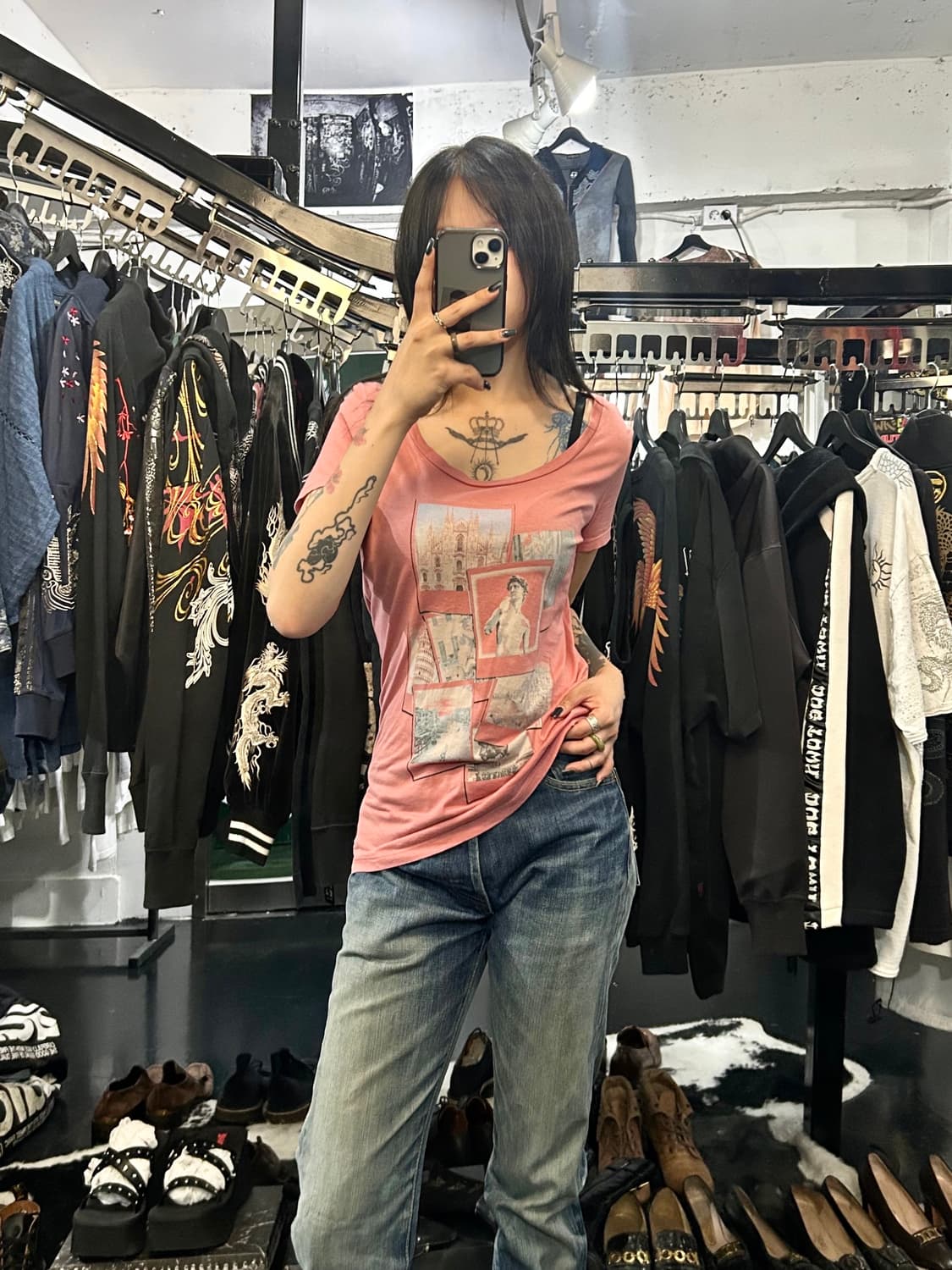 아르마니 콜라주 프린팅 반팔 티셔츠 상품이미지3